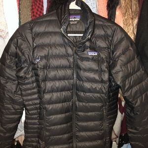 Womens black down sweater Patagonia jacket